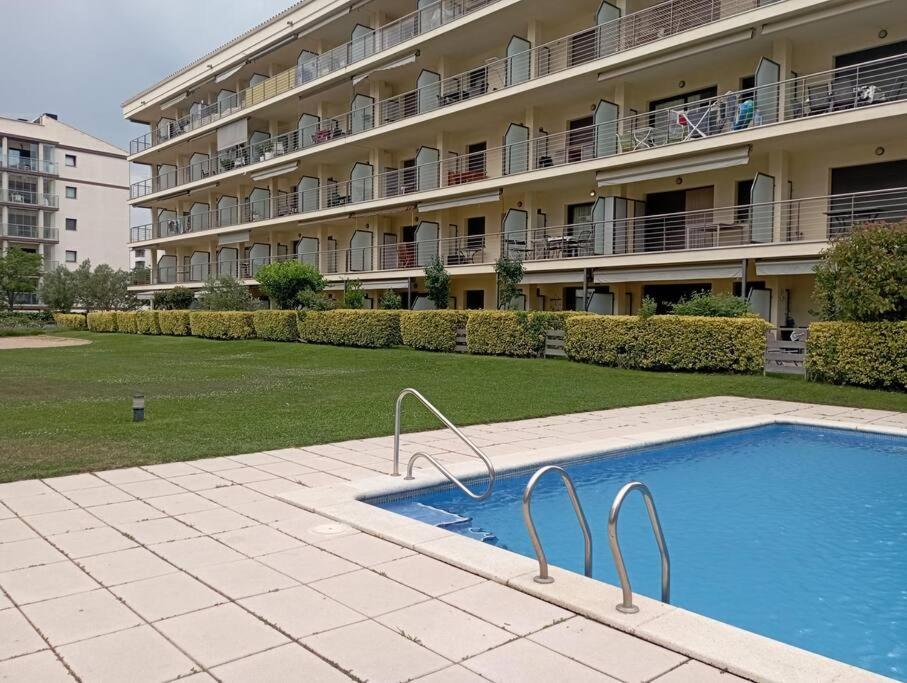 Apartamento En Primera Linea De Mar Росас Экстерьер фото